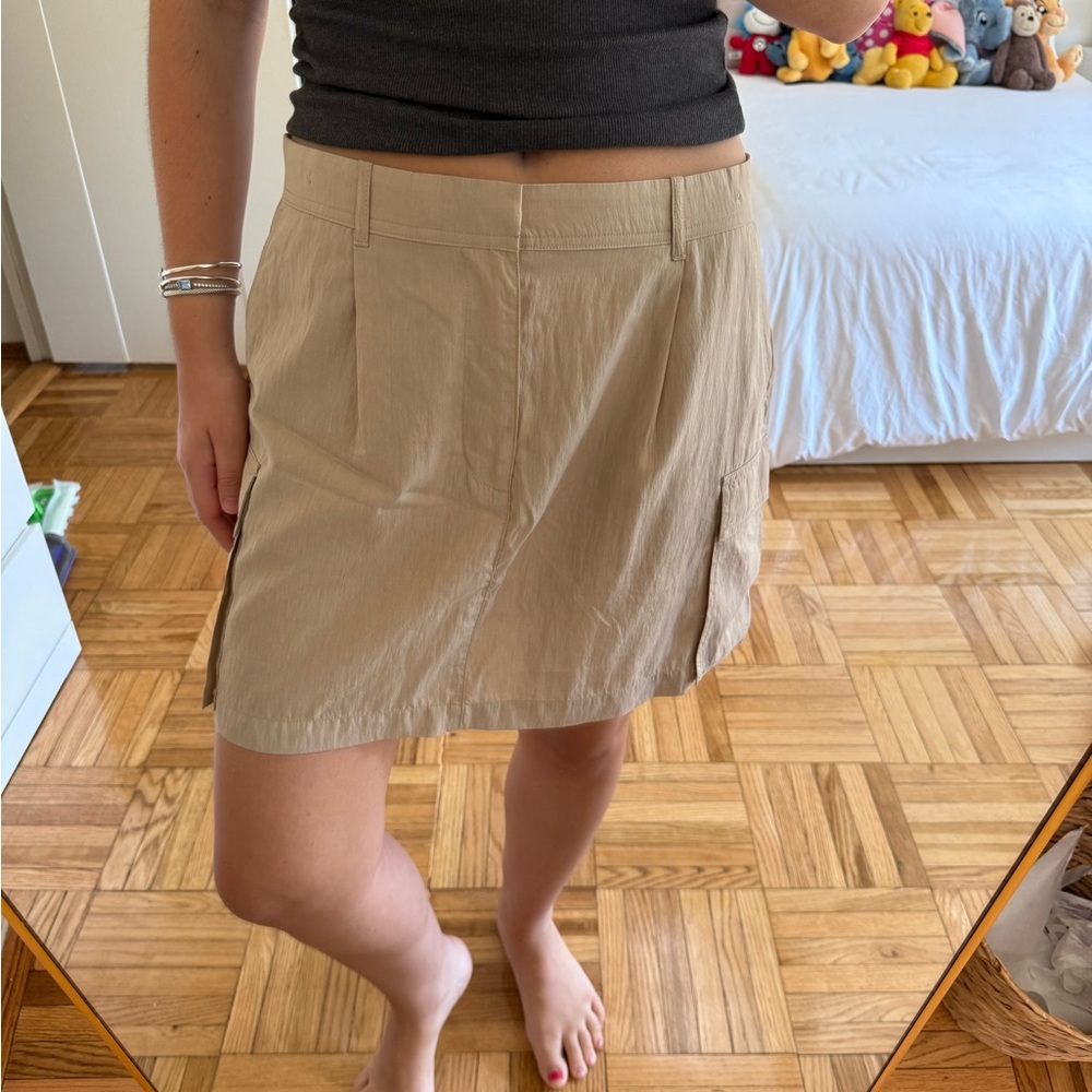 GAP Cargo Skirt - Picture 2 of 6